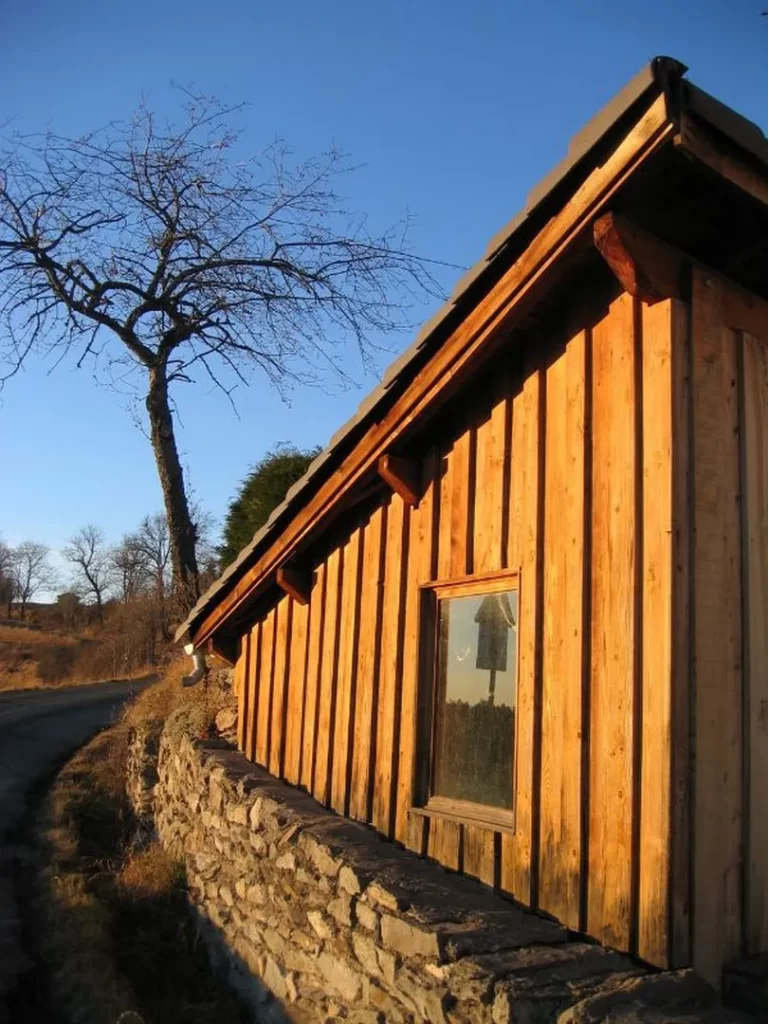 Boost Curb Appeal: Siding Design Ideas for Calgary Homes - Bro Construction Calgary