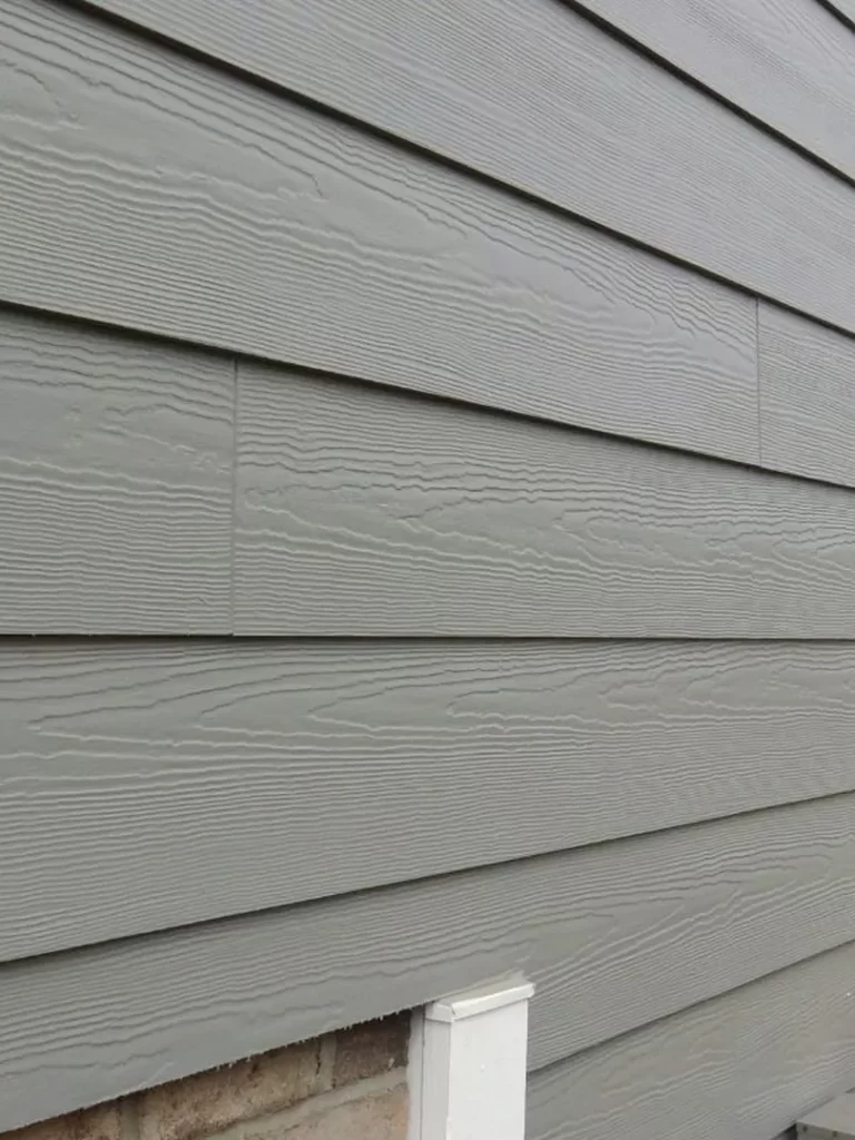 Signs Your Calgary Home Needs Siding Repair or Replacement - Bro Construction Calgary